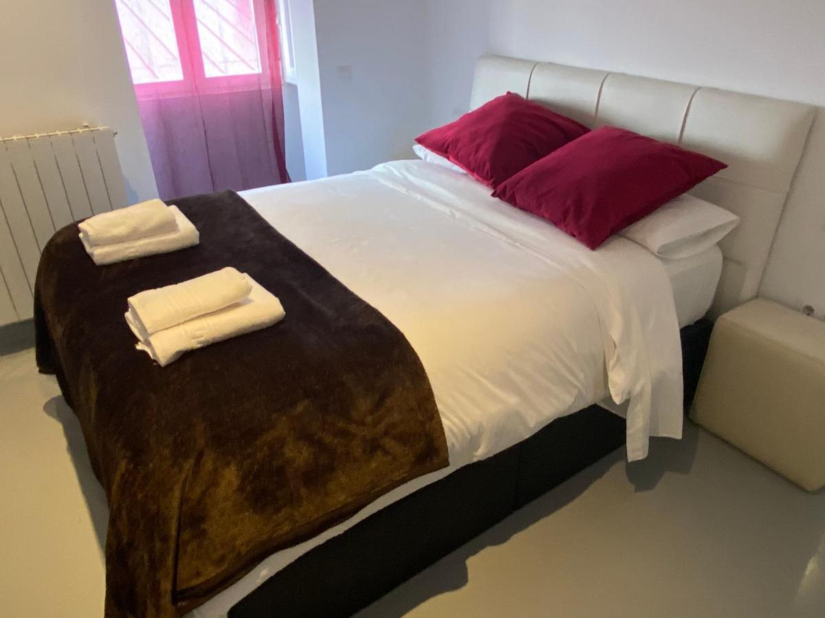 Apartamento En Madrid Rio Con Parking Gratuito Eksteriør bilde