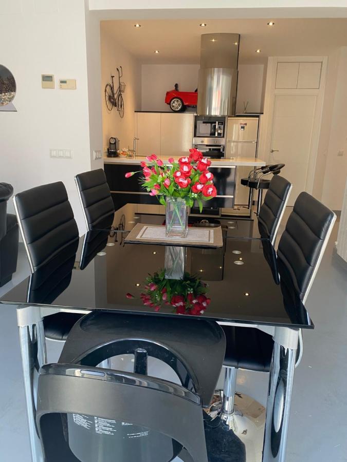 Apartamento En Madrid Rio Con Parking Gratuito Eksteriør bilde