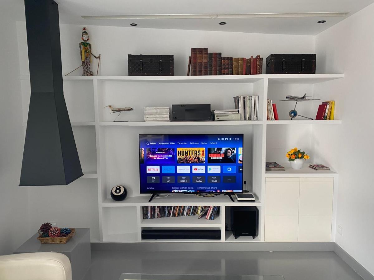 Apartamento En Madrid Rio Con Parking Gratuito Eksteriør bilde