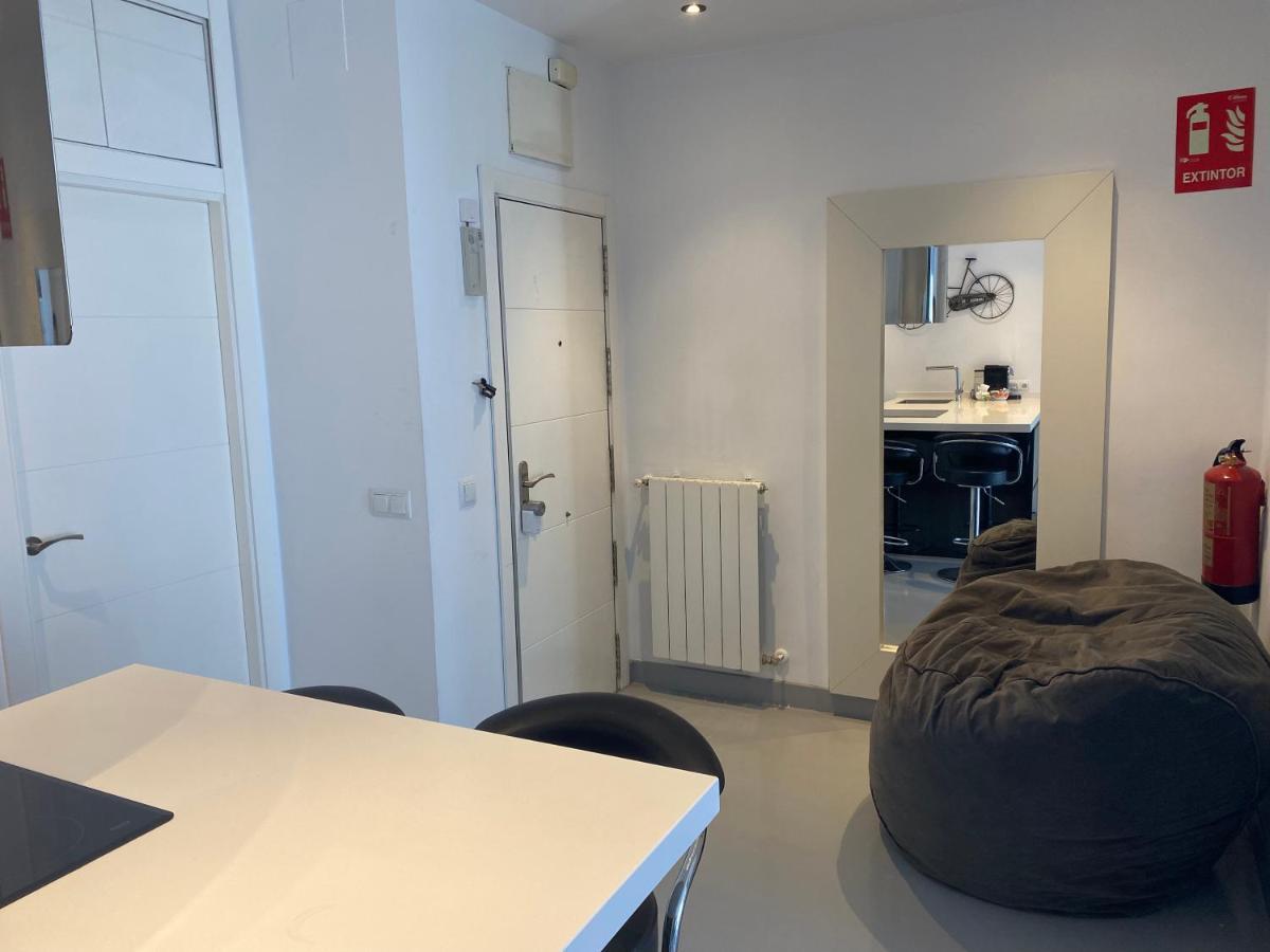 Apartamento En Madrid Rio Con Parking Gratuito Eksteriør bilde
